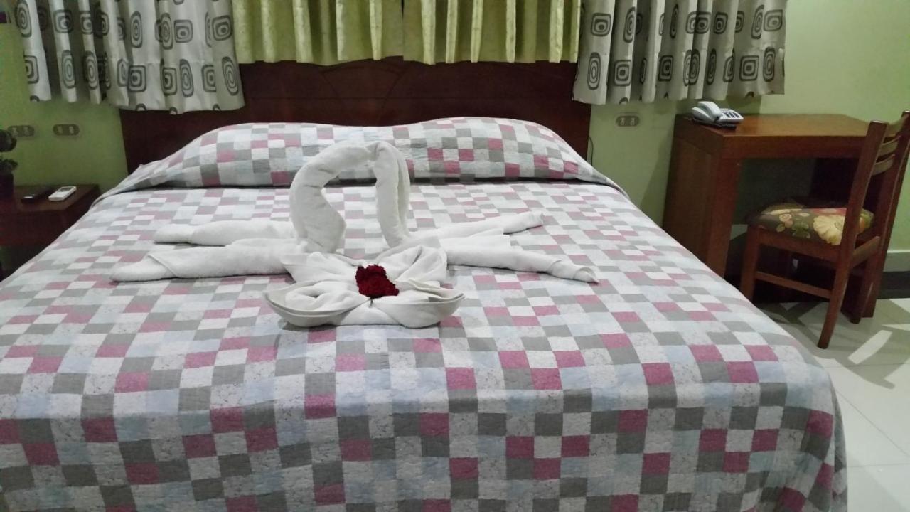 Aris Hotel Ll Iquitos Ngoại thất bức ảnh