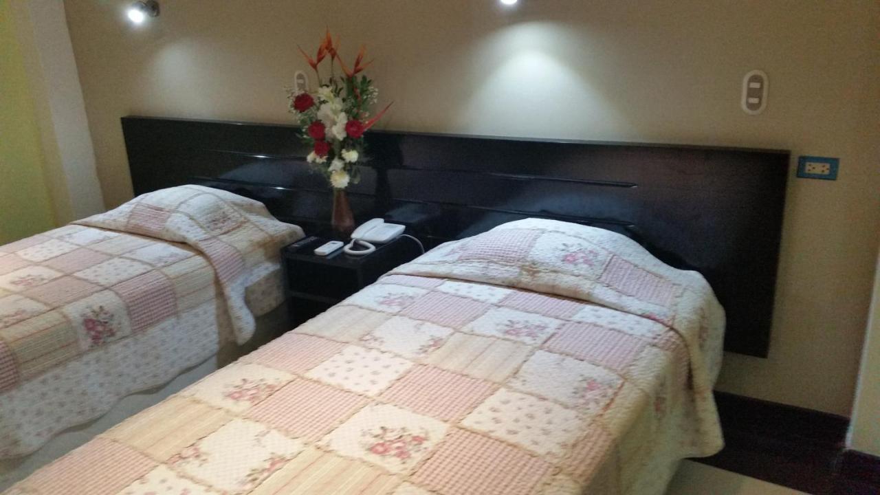 Aris Hotel Ll Iquitos Ngoại thất bức ảnh